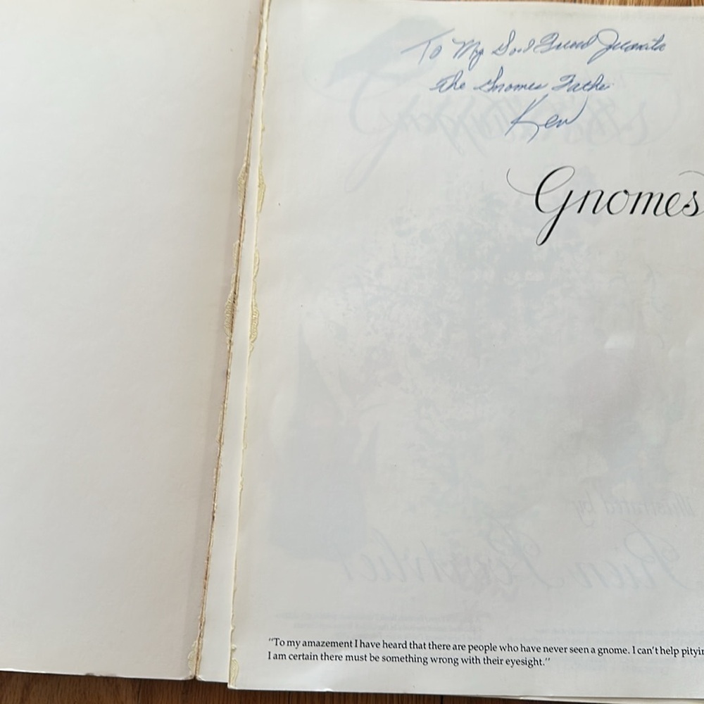 Vintage Gnome book copyright 1976 first page damage but otherwise good condition - Picture 5 of 6